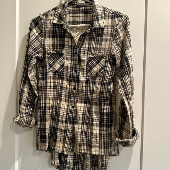 Black and white, laced back, plaid shirt. Size small - Picture 1 of 2